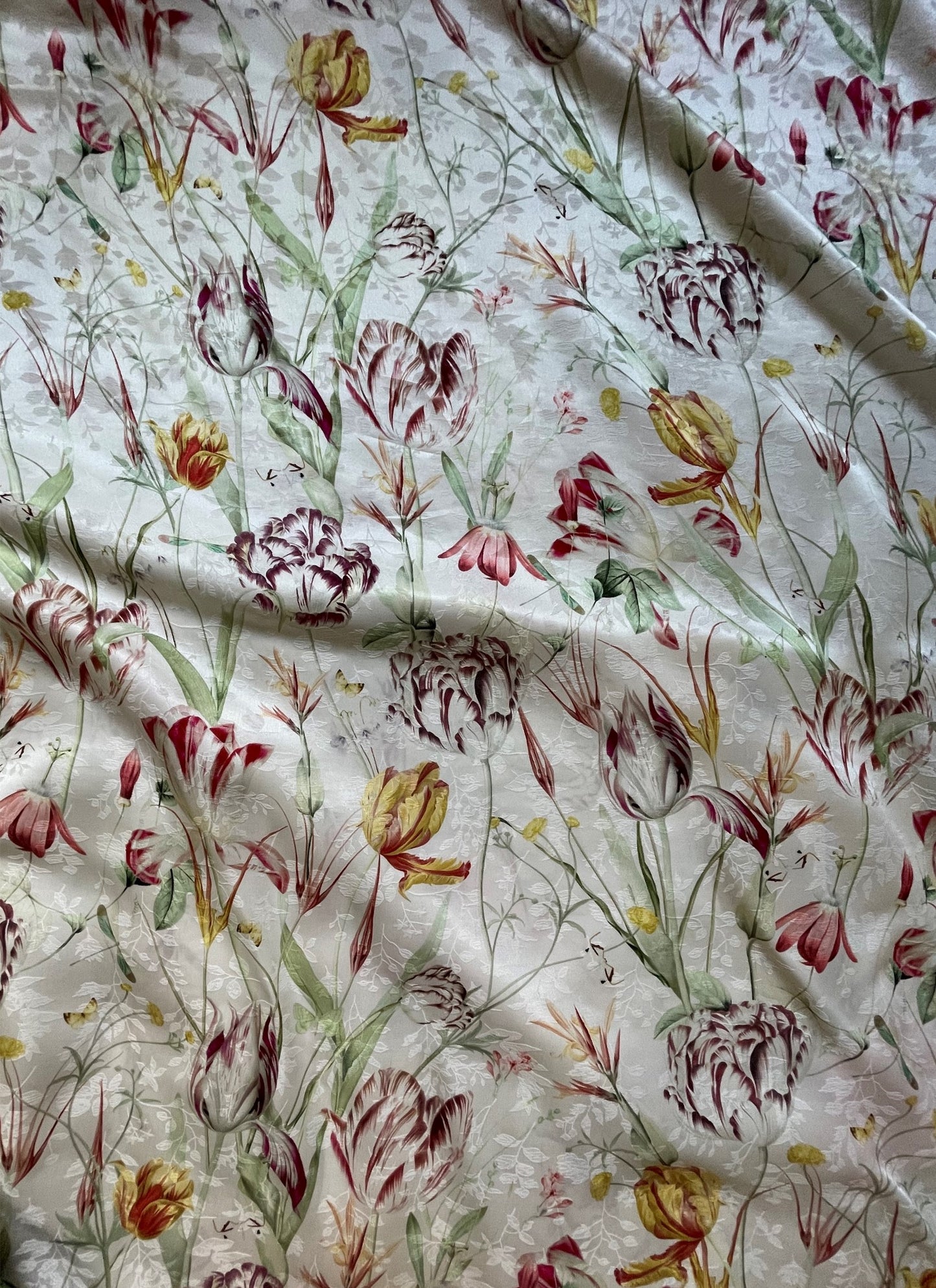 Tulip Bloomin Jacquard Silk