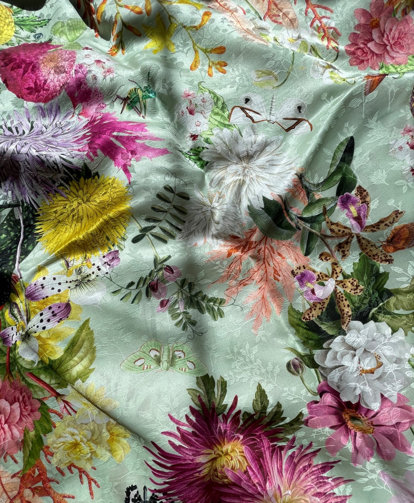 Floral Lush in Jacquard Silk